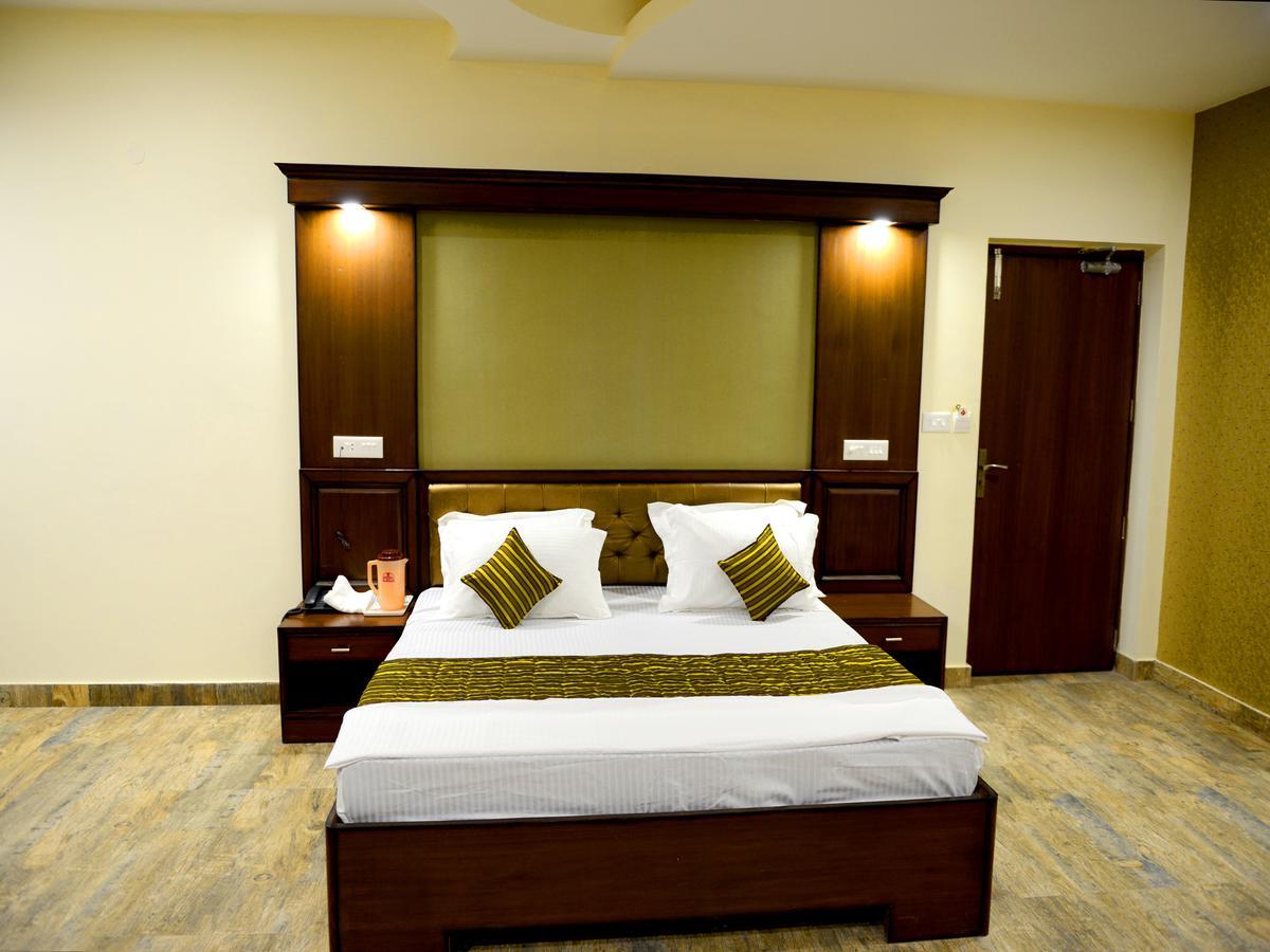 Anurag Hotel 格德拉 外观 照片